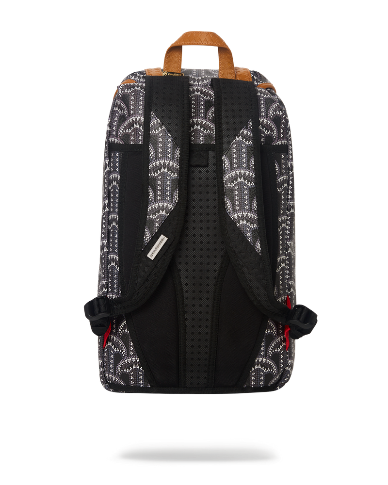 ILLUCHAINS HILLS BACKPACK