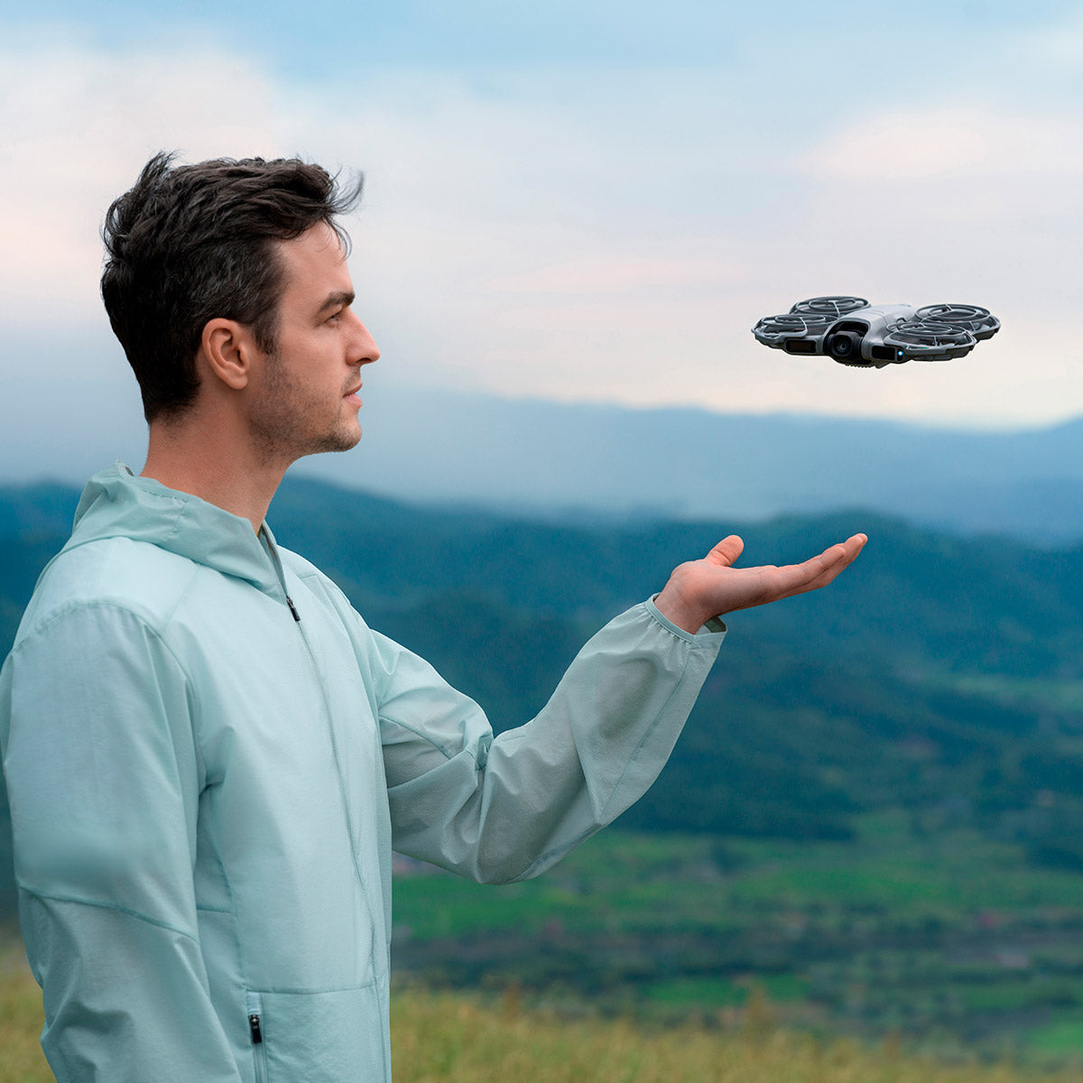 DJI Neo 2 (Solo Dron) | Aeronave 4K de 151g y Seguimiento IA