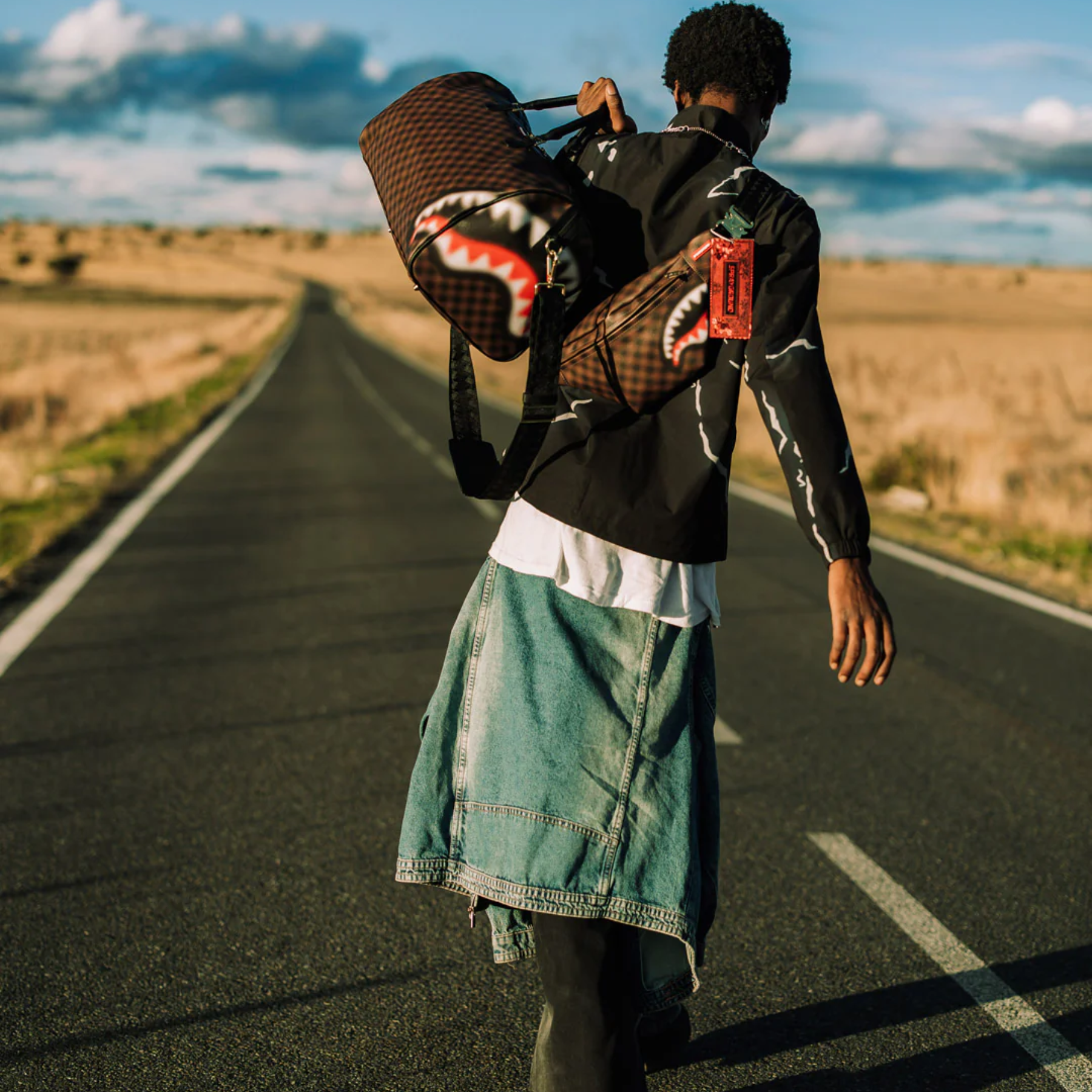 Riñonera SHARKS IN PARIS BLUR EFFECT SAVVY